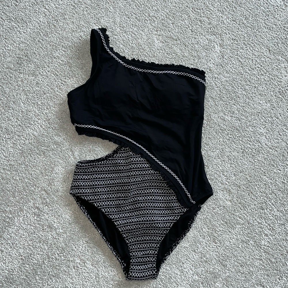 Ambrielle - one shoulder, cut out swimsuit